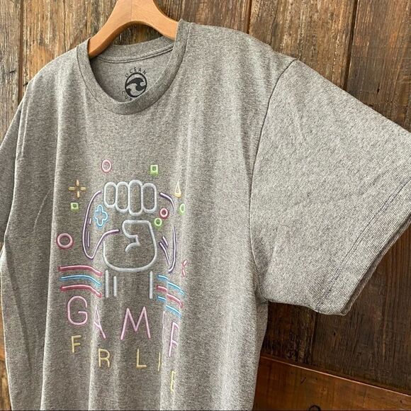 Ocean Current NWOT L Gray Graphic Gamer For Life Short Sleeve T-Shirt - Picture 6 of 6
